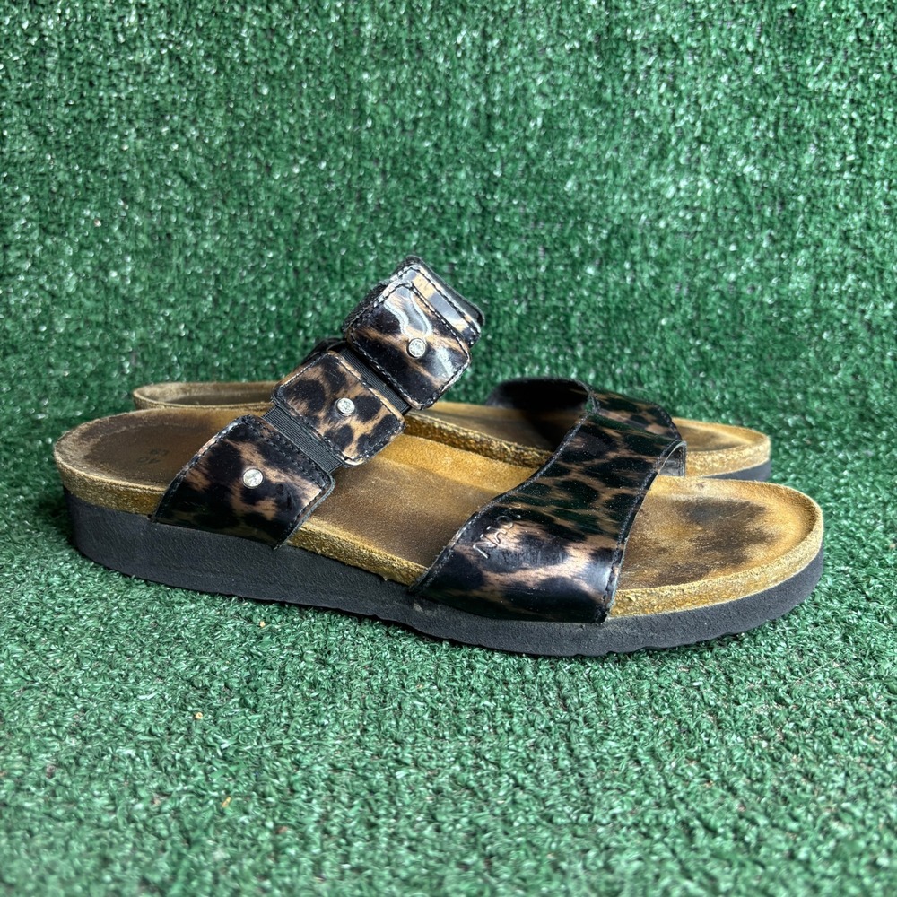 Naot Ashley Leopard Print Patent Leather Rhinestone Wedge Sandals Brown Womens 9